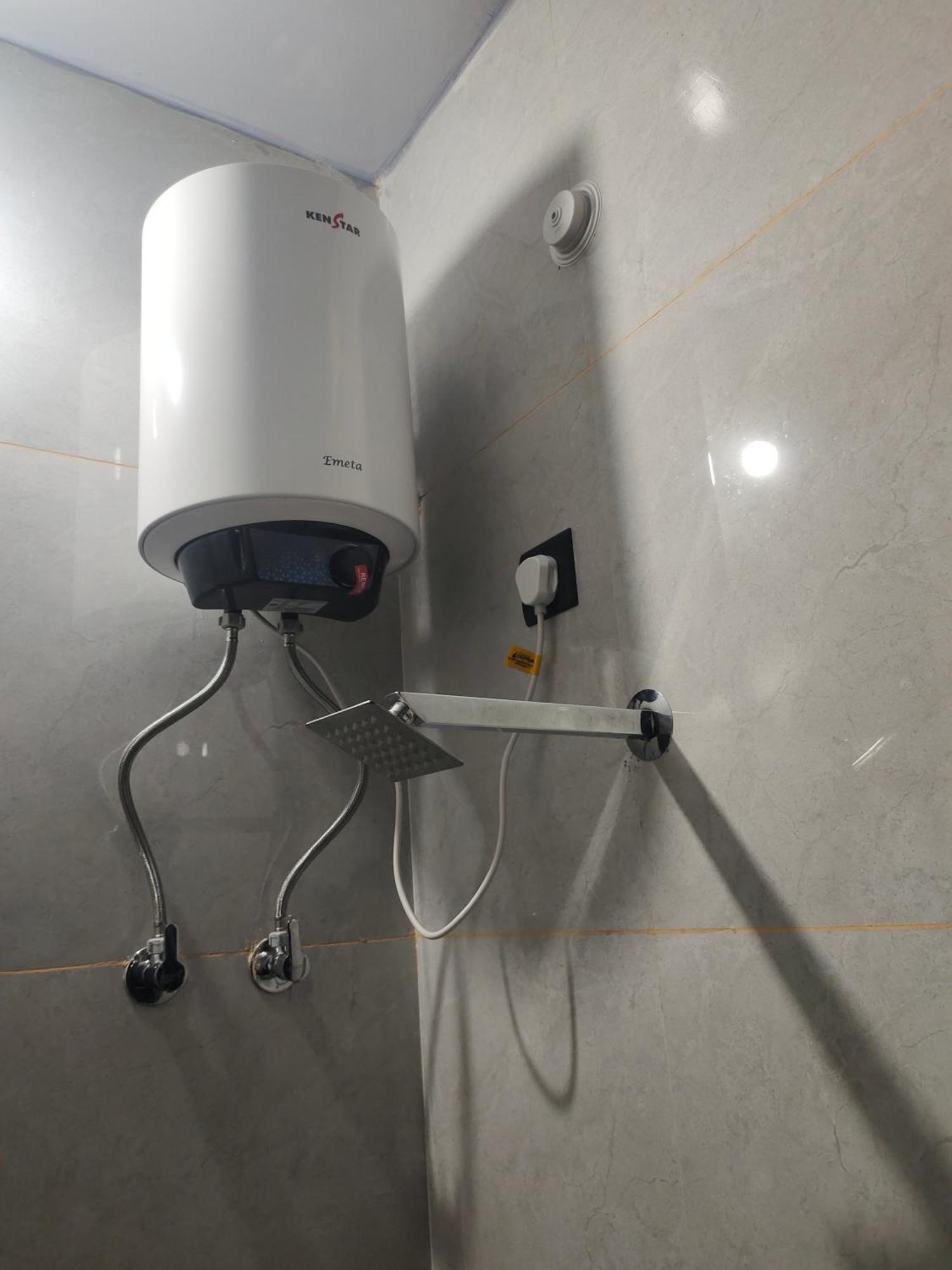 Bhavana Bhawan Hotel Vrindavan Bagian luar foto