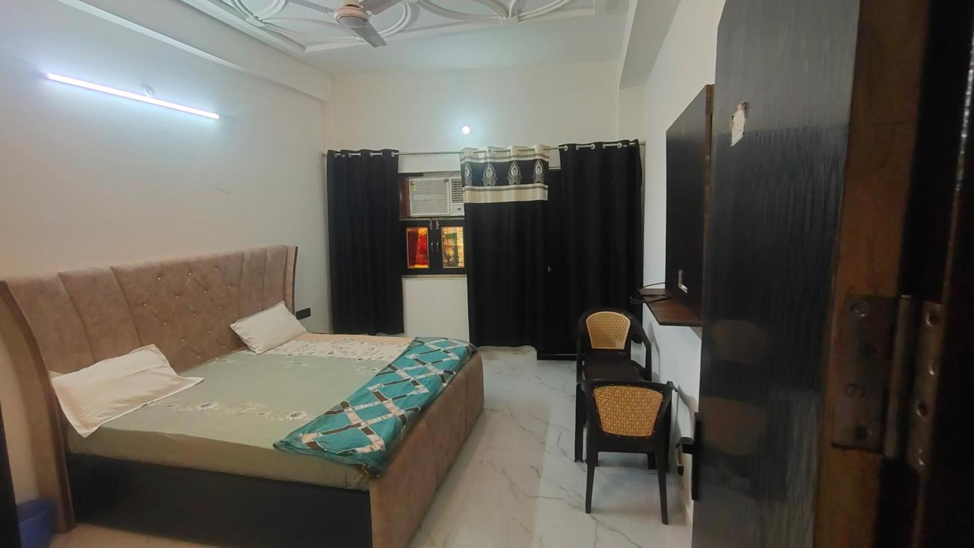 Bhavana Bhawan Hotel Vrindavan Bagian luar foto